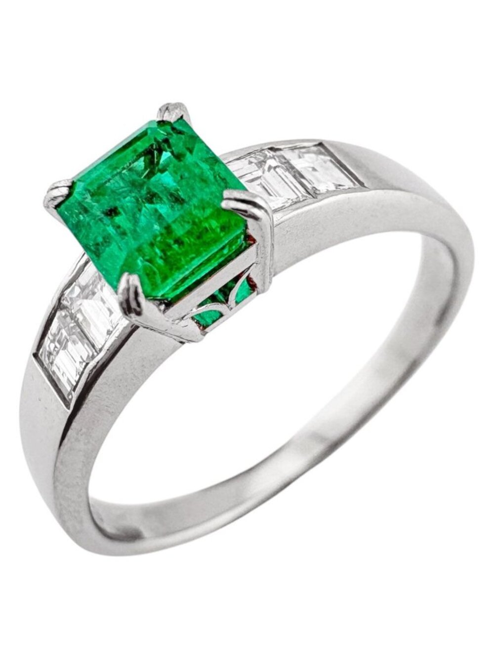 Dior Ring Platinum Emerald